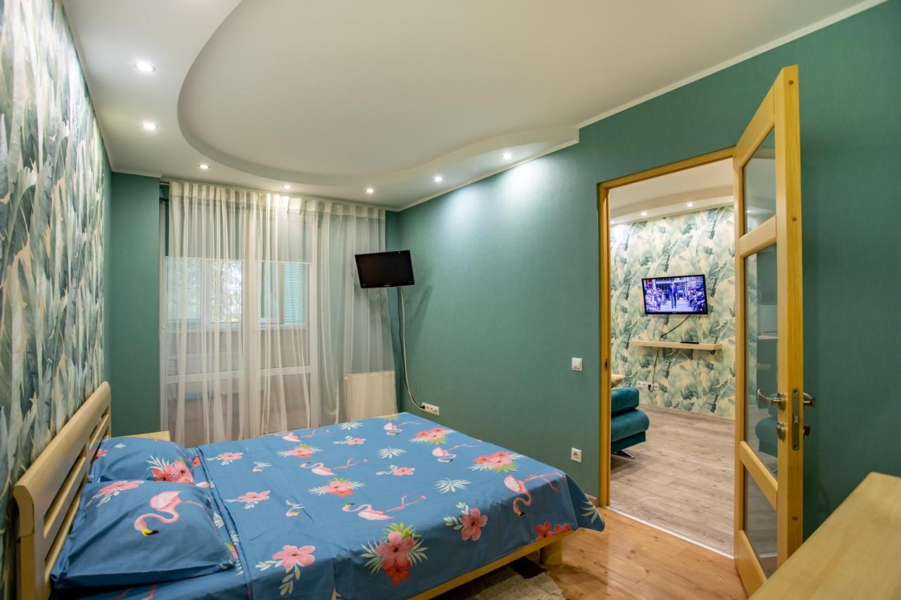 Apartment 2 Badroom, Centre Николайев Екстериор снимка